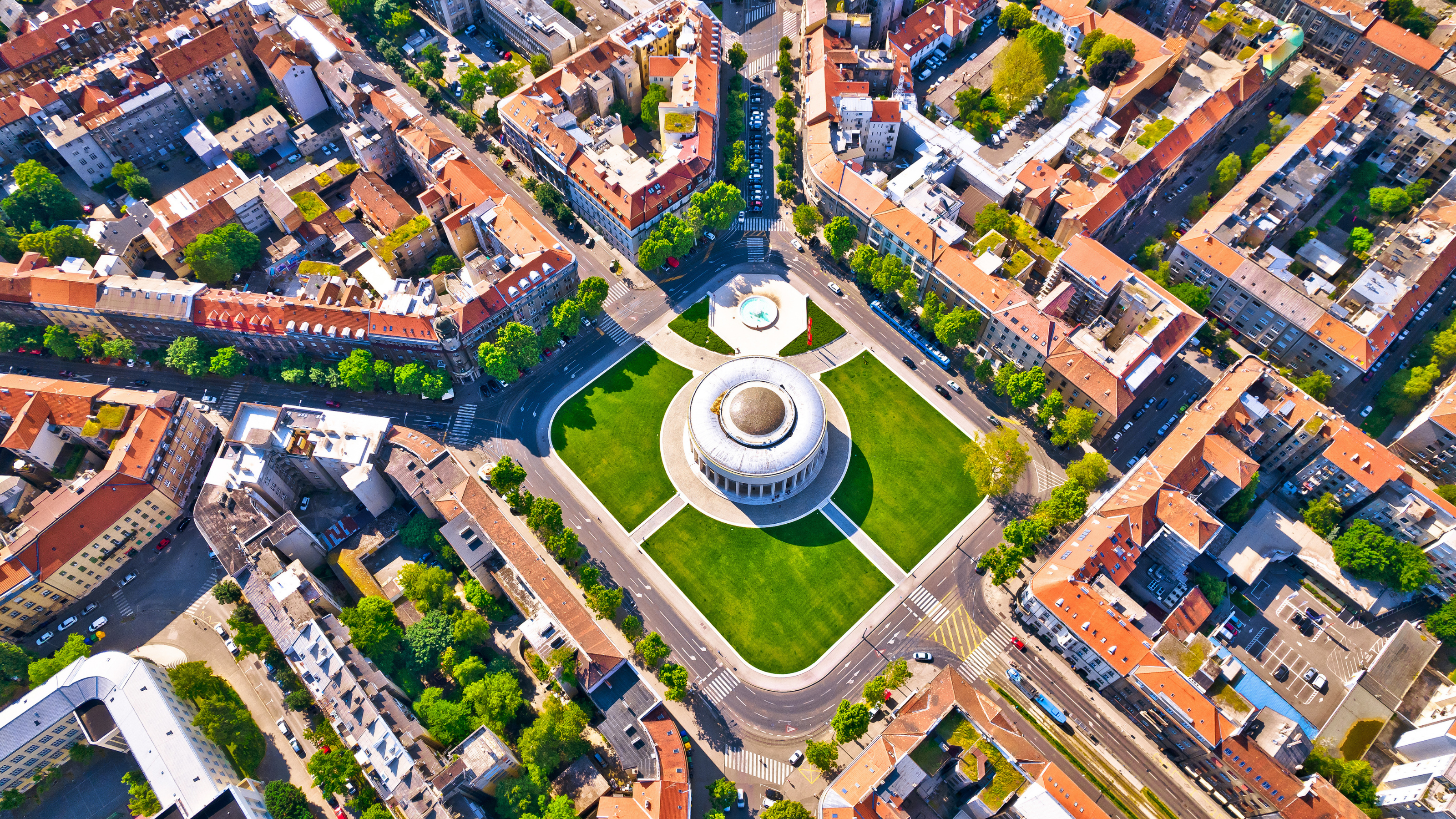 Global Sustainable Income Bond Strategy